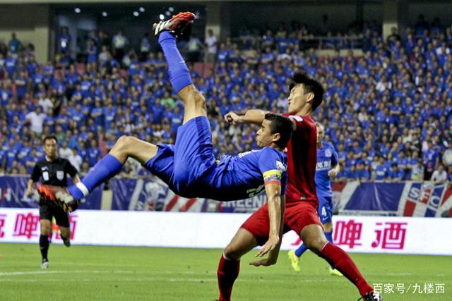 C罗职业生涯进球913个 30岁之后打进450球